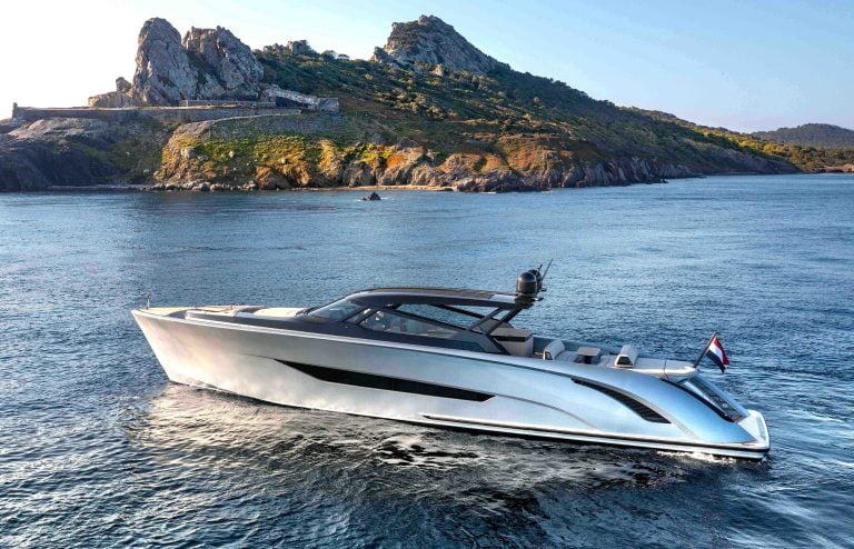 Tom Brady Trades His New Wajer 55S Cruiser for a 77-Foot Flagship