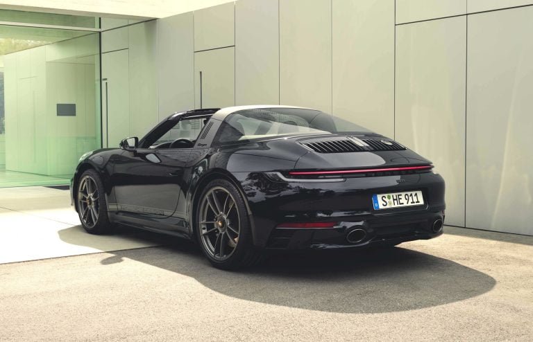 Imagery courtesy of Porsche AG.