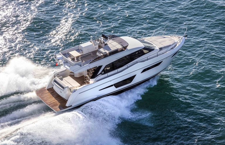 Imagery courtesy of Ferretti Yachts