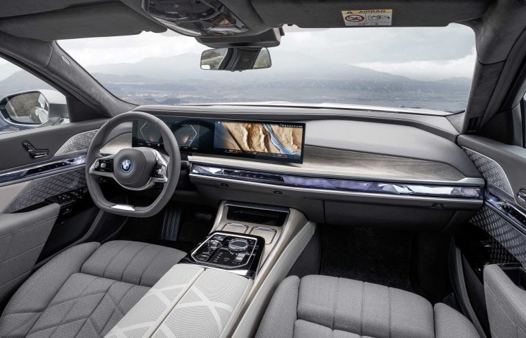 BMW i7 - Interior - Imagery courtesy of BMW