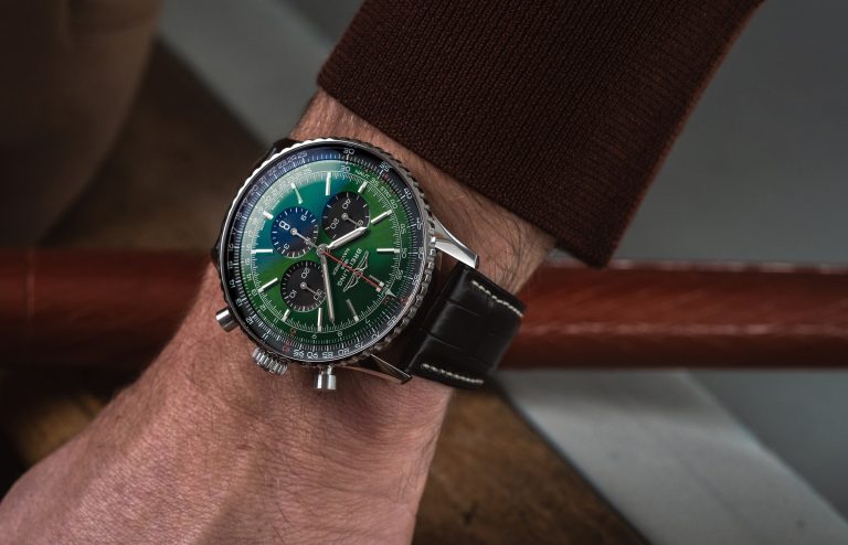 Breitling Navitimer B01 Chronograph 46_dark green dial and black alligator leather strap_Ref. AB0137241L1P1 - Imagery courtesy of Breitling