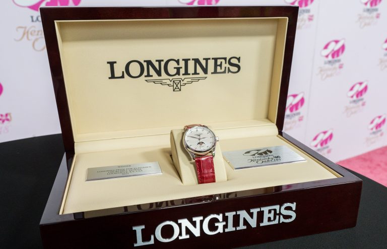 Longines Kentucky Oaks Prize for Elegance. Imagery courtesy of Diane Bondareff/AP Images for Longines.