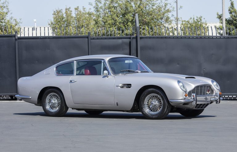 1966 Aston Martin DB6 - Imagery courtesy of Bonhams