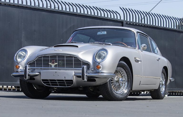 1966 Aston Martin DB6 - Imagery courtesy of Bonhams