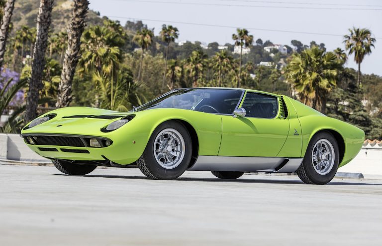 A Lime Green 1968 Lamborghini Miura P400 Is Headed to Auction