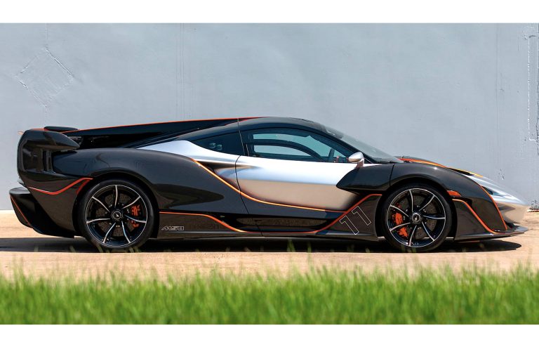 2020 McLaren Sabre - Imagery courtesy of Mecum Auctions