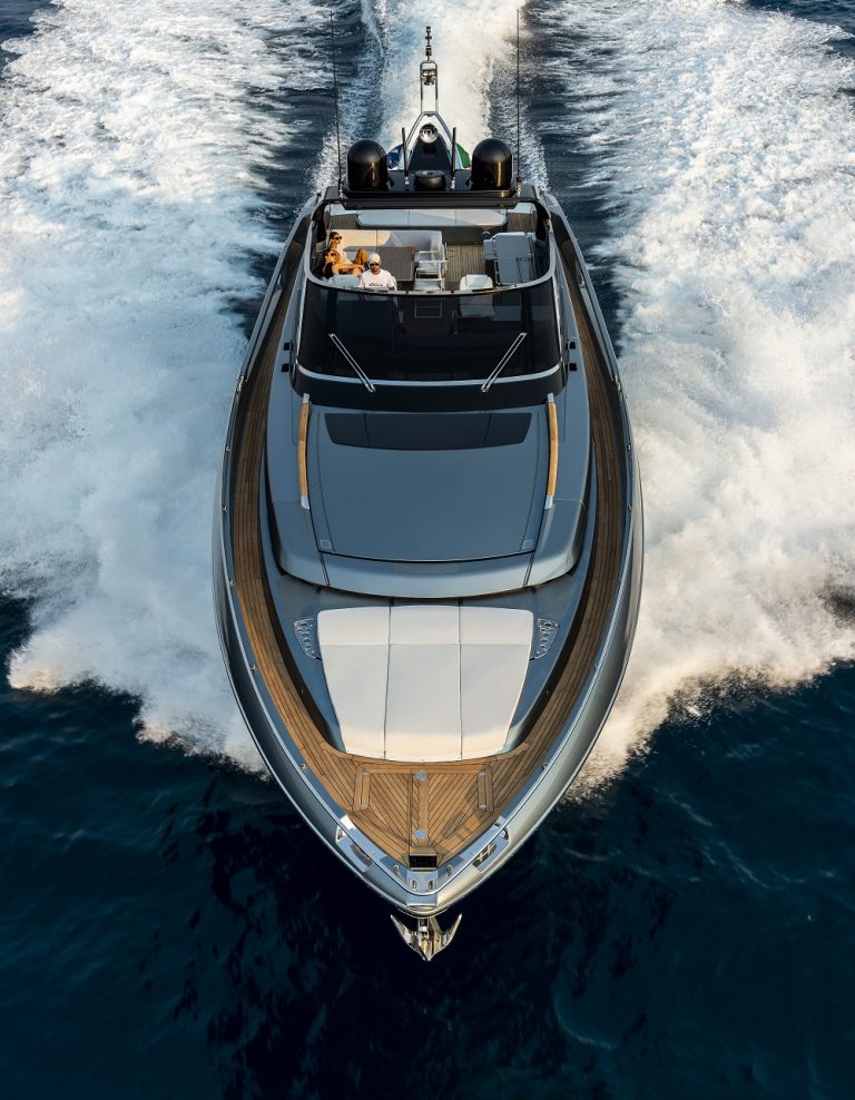 Riva 76 Bahamas - Imagery courtesy of Leonardo Andreoni