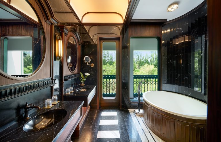 Suite Bathroom - Imagery courtesy of InterContinental Khao Yai Resort