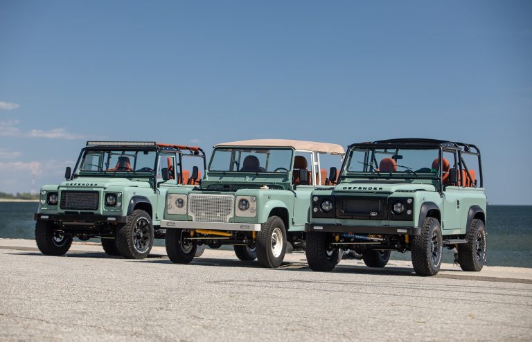 Rover Trophy Land Rover Defenders - Imagery courtesy of Rover Trophy